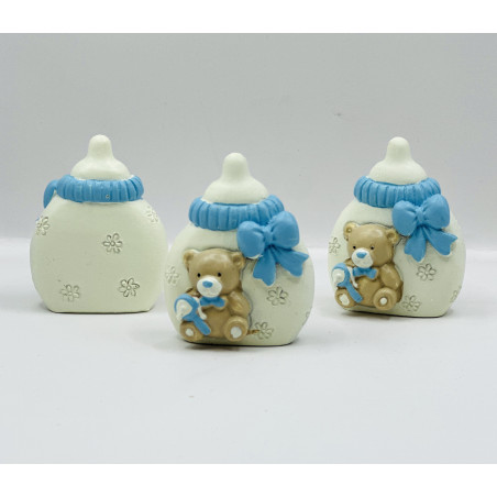 مجسم رضاعة مع دب