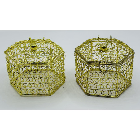 علبة سداسي معدن