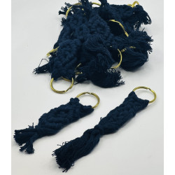 مكرمية ميدالية