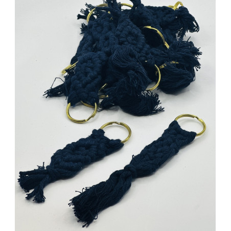 مكرمية ميدالية