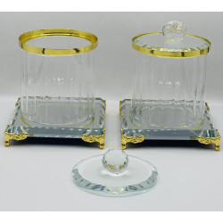 سكرية ذهبي مع قاعدة مراي